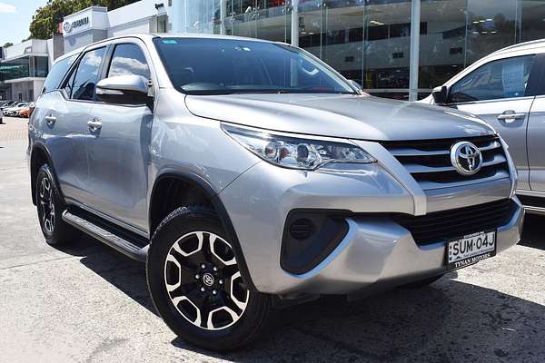 2016 Toyota Fortuner GX GUN156R