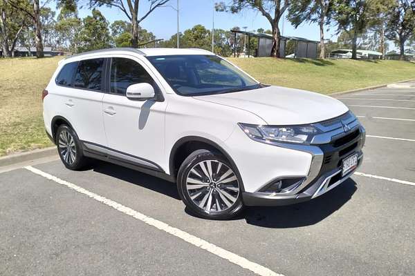 2020 Mitsubishi Outlander LS ZL