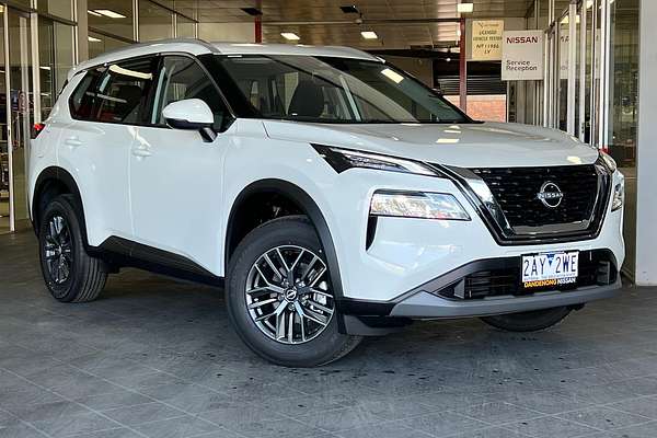 2024 Nissan X-TRAIL ST T33