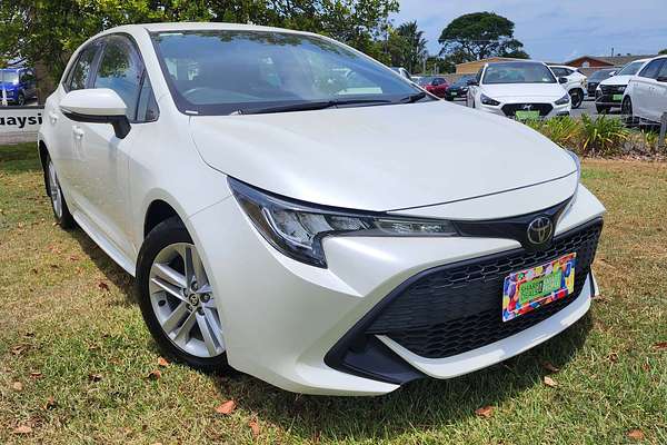 2018 Toyota Corolla Ascent Sport MZEA12R