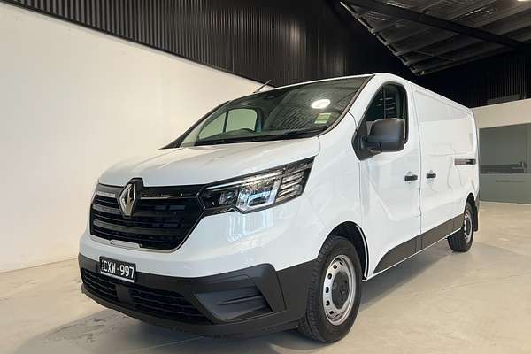 2023 Renault Trafic Pro X82 SWB