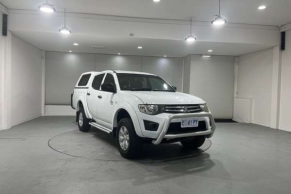 2012 Mitsubishi Triton GLX MN 4X4