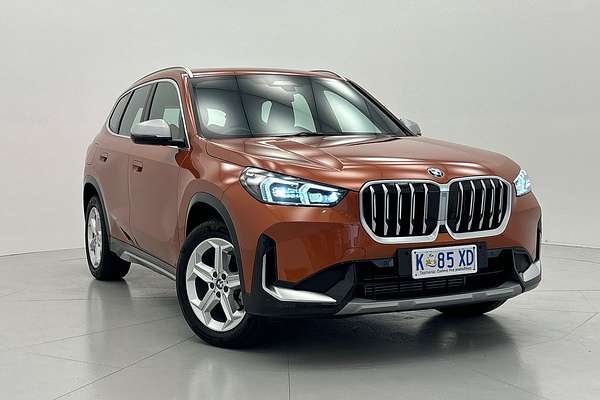 2023 BMW X1 sDrive18i U11