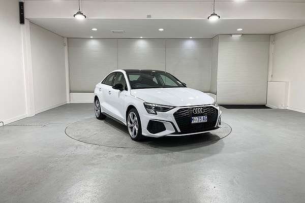 2024 Audi A3 40 TFSI S line GY