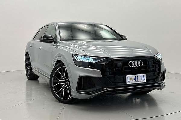 2023 Audi Q8 50 TDI S line F1