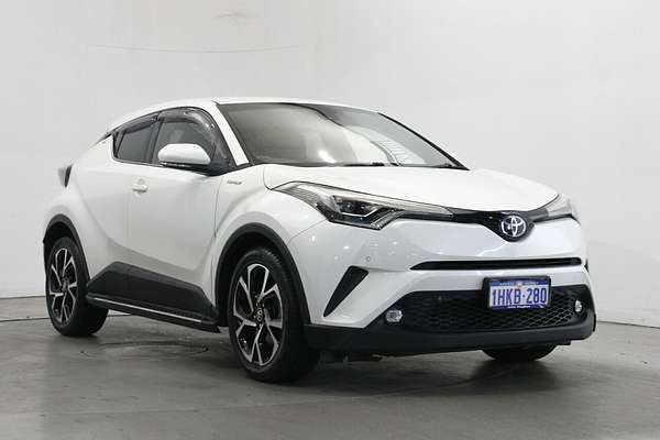 2017 Toyota C-HR Koba NGX10R