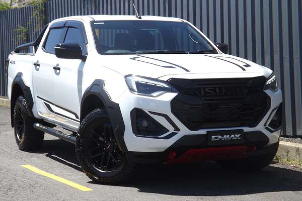 2024 Isuzu D-MAX BLADE 4X4