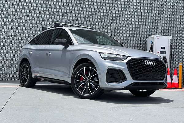 2023 Audi Q5 55 TFSI e S Line FY