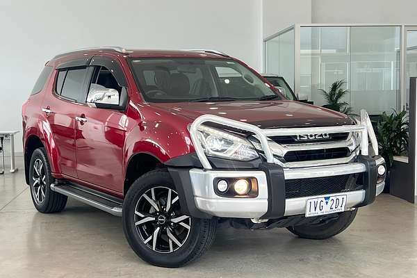 2018 Isuzu MU-X LS-T