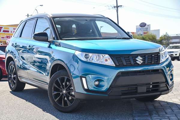 2023 Suzuki Vitara Shadow LY Series II