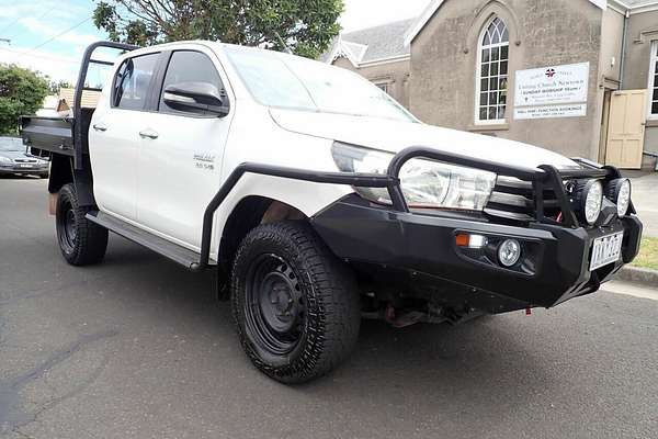 2016 Toyota Hilux SR (4x4) GUN126R 4X4