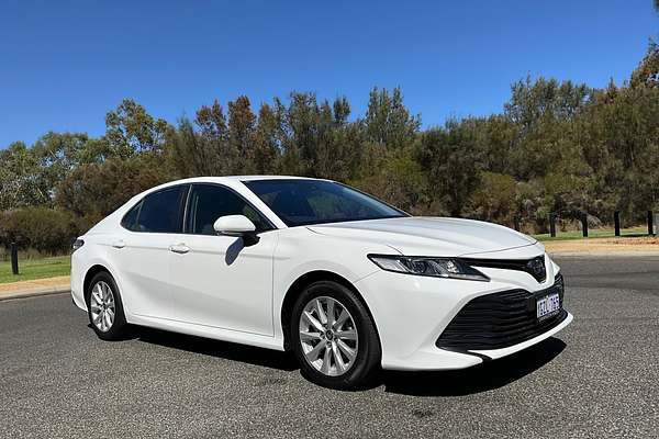 2020 Toyota Camry Ascent AXVH71R