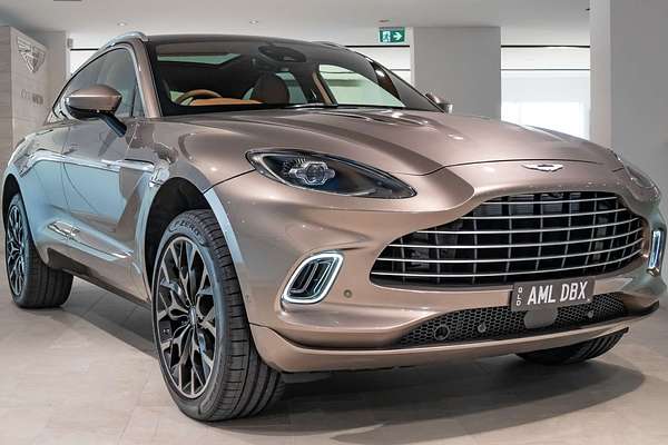 2022 Aston Martin DBX