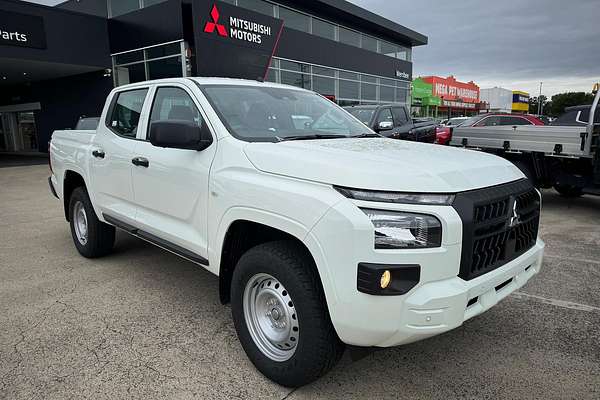 2024 Mitsubishi Triton GLX MV 4X4