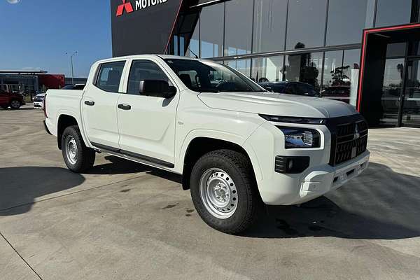 2024 Mitsubishi Triton GLX MV 4X4