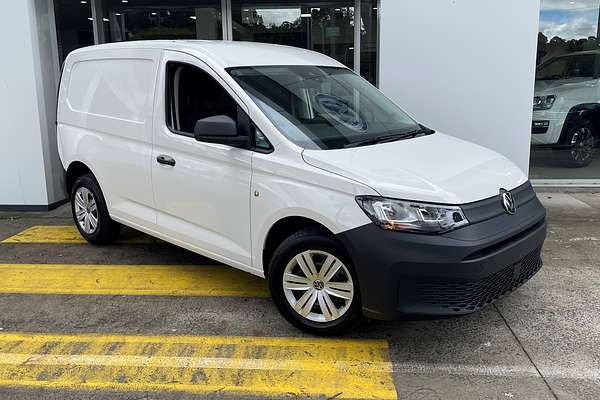 2024 Volkswagen Caddy TDI320 5