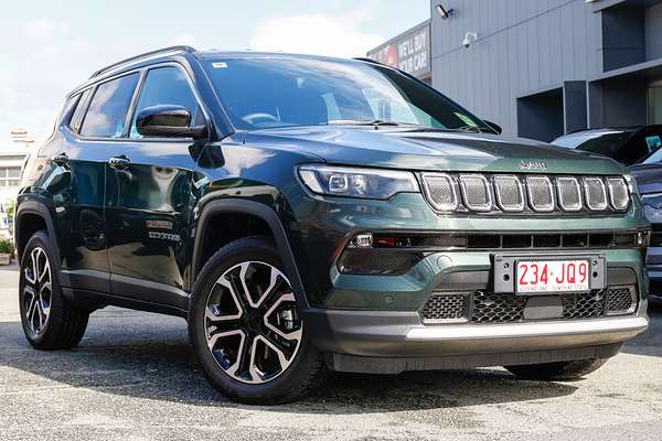 2023 Jeep Compass Limited M6