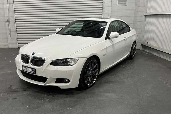 2010 BMW 3 Series 330d E92