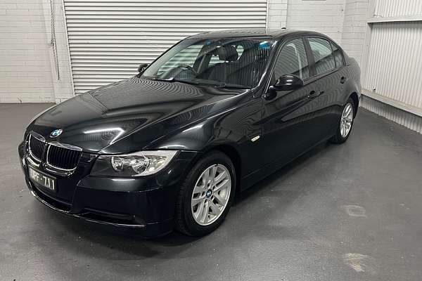 2007 BMW 3 Series 320i E90