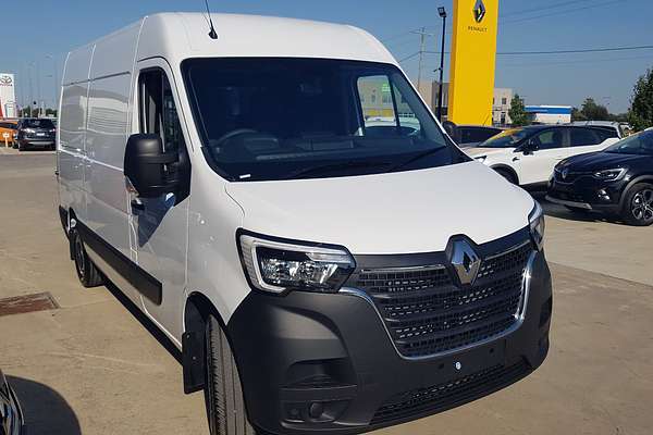 2023 Renault Master SWB Pro X62