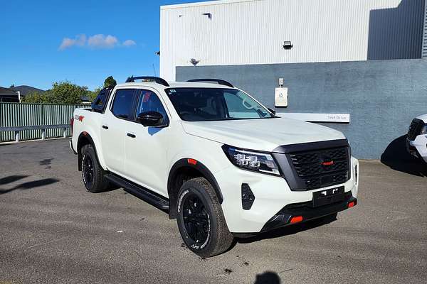 2024 Nissan Navara PRO-4X D23 4X4