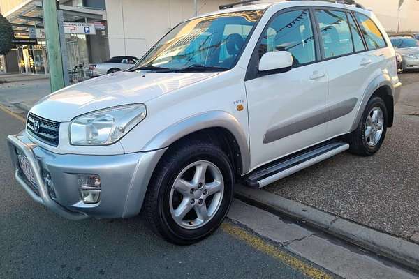 2003 Toyota RAV4 Cruiser ACA21R