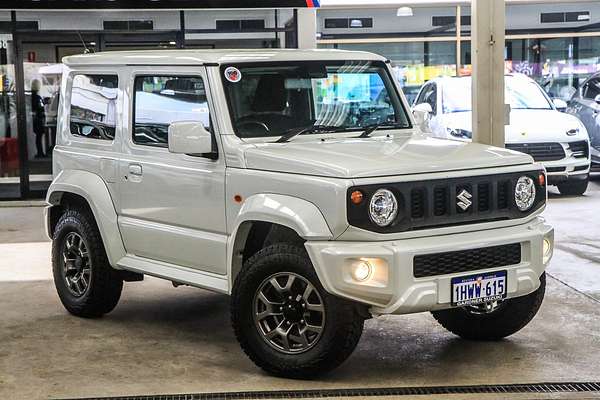 2023 Suzuki Jimny GLX GJ