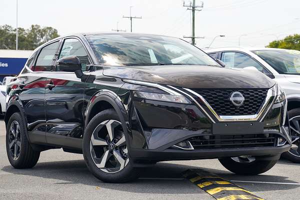 2024 Nissan QASHQAI ST+ J12