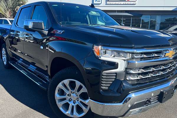 2023 Chevrolet Silverado 1500 LTZ Premium W/Tech Pack T1 4X4