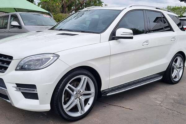 2014 Mercedes Benz M-Class ML350 BlueTEC W166