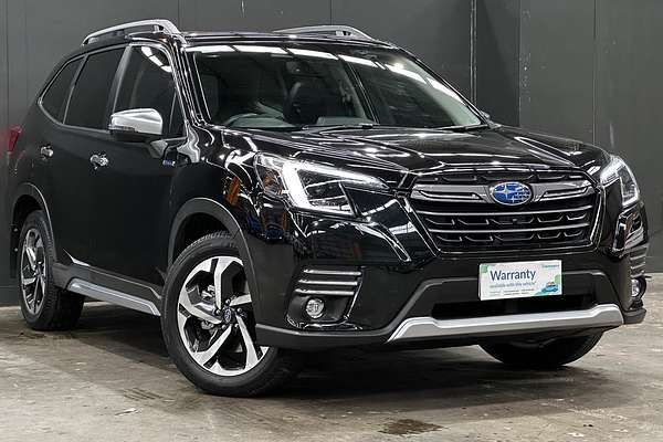 2023 Subaru Forester Hybrid S S5