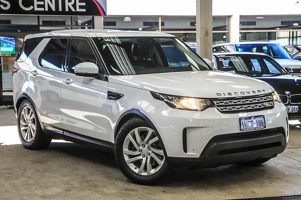 2018 Land Rover Discovery SD4 S Series 5