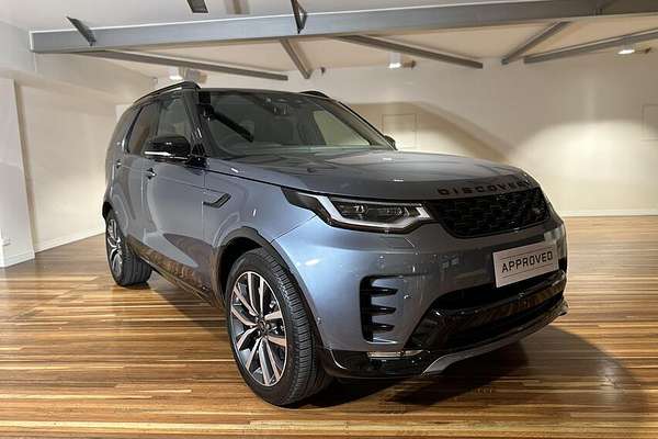 2021 Land Rover Discovery D300 R-Dynamic SE Series 5