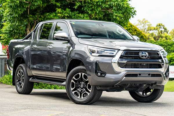 2023 Toyota Hilux SR5 GUN126R 4X4