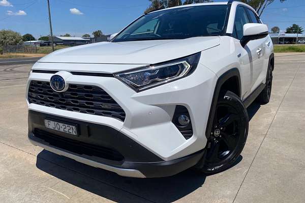 2020 Toyota RAV4 Cruiser AXAH52R