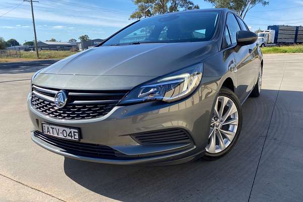 2019 Holden Astra R BK