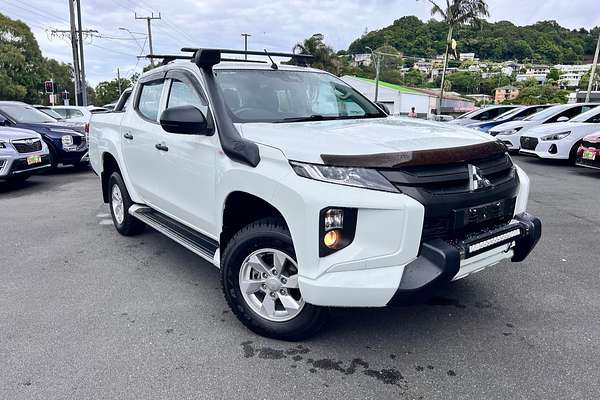 2021 Mitsubishi Triton GLX MR 4X4