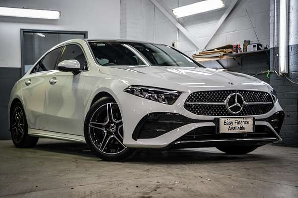 2023 Mercedes-Benz A-Class A200 V177