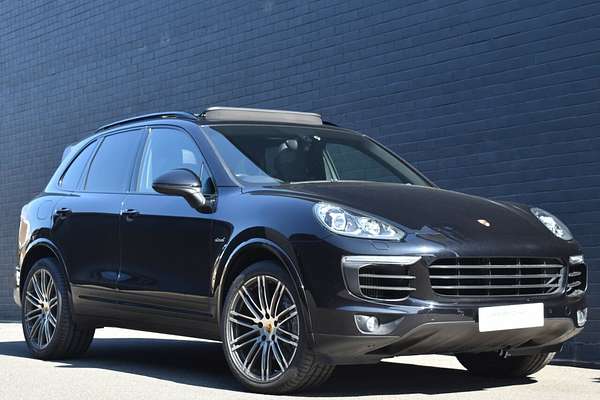 2016 Porsche Cayenne Diesel Platinum Edition 92A