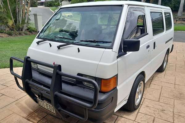 1998 Mitsubishi Express  SJ