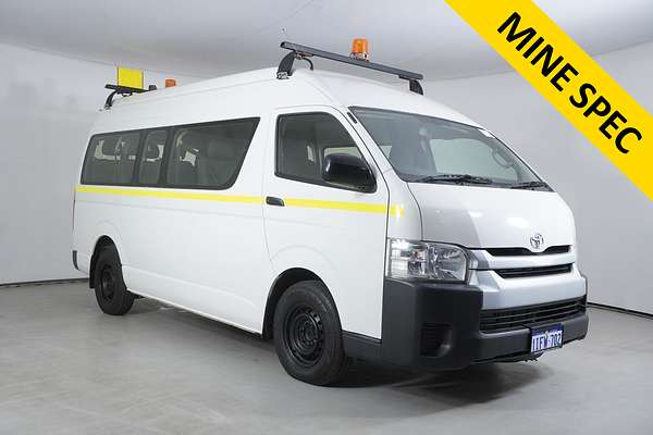 2018 Toyota HiAce Commuter