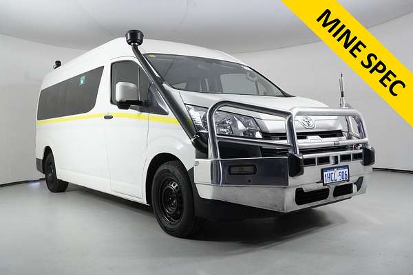 2020 Toyota HiAce Commuter (12 Seats)