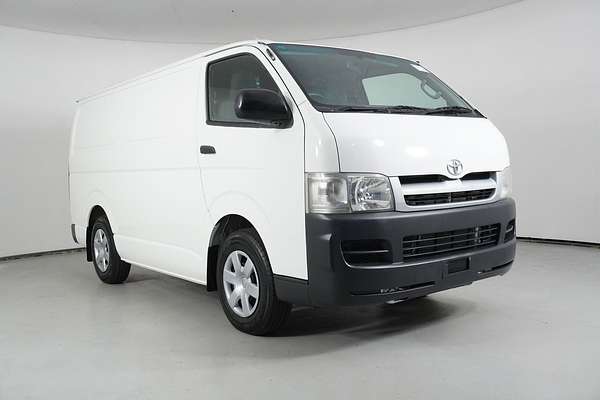 2006 Toyota HiAce LWB