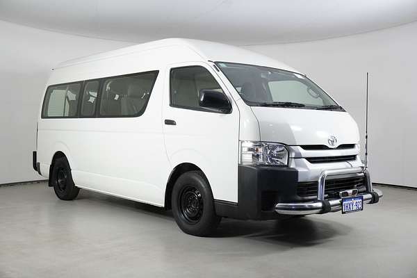 2016 Toyota HiAce Commuter (12 Seats)