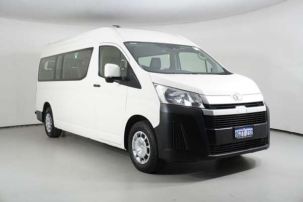 2020 Toyota HiAce Commuter (12 Seats)