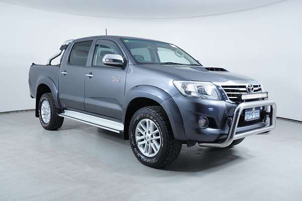 2012 Toyota Hilux SR5 (4x4)