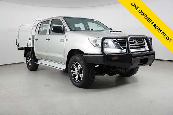 2013 Toyota Hilux SR (4x4)