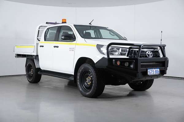 2019 Toyota Hilux SR (4x4)