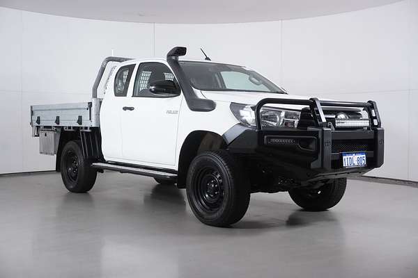 2020 Toyota Hilux Workmate (4x4)