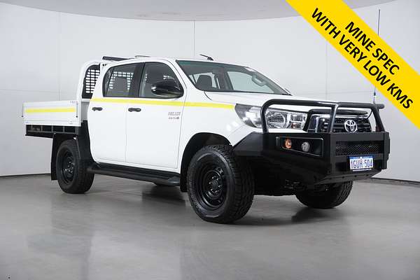 2019 Toyota Hilux SR (4x4)